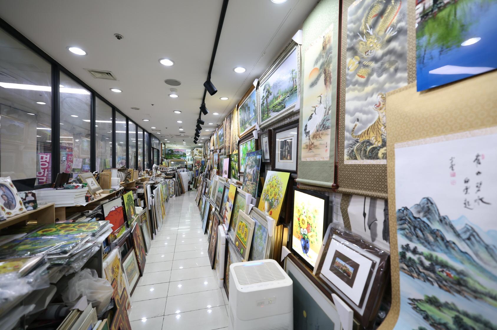 낙원화랑(낙원 앤 현대) 내부2