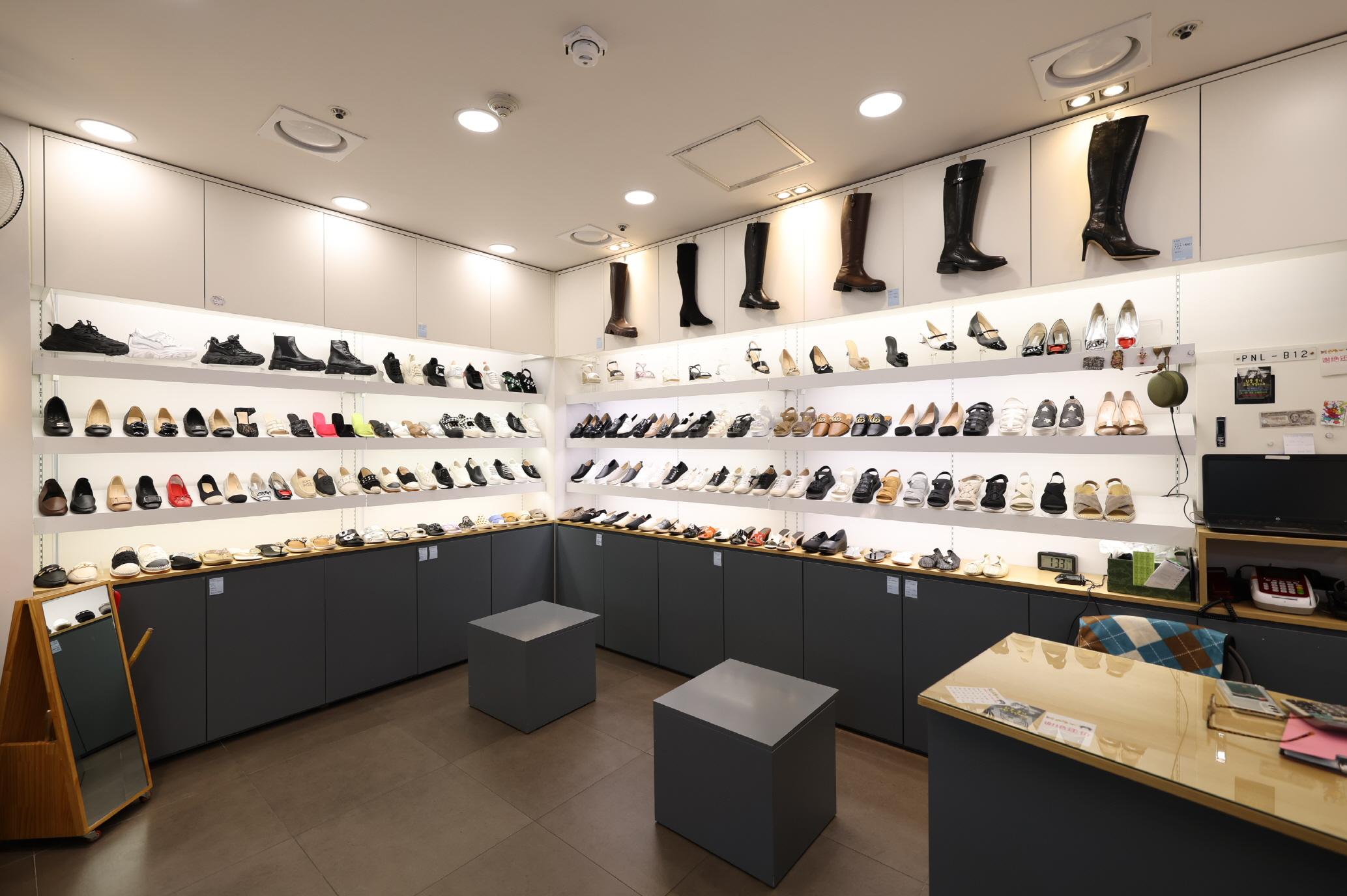 우리콜렉션 내부1