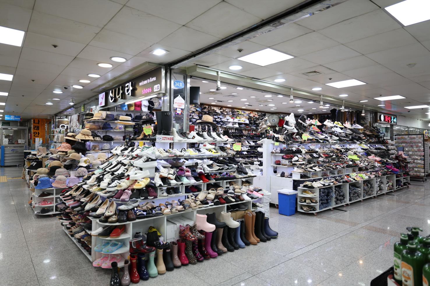 신나라 외부전경