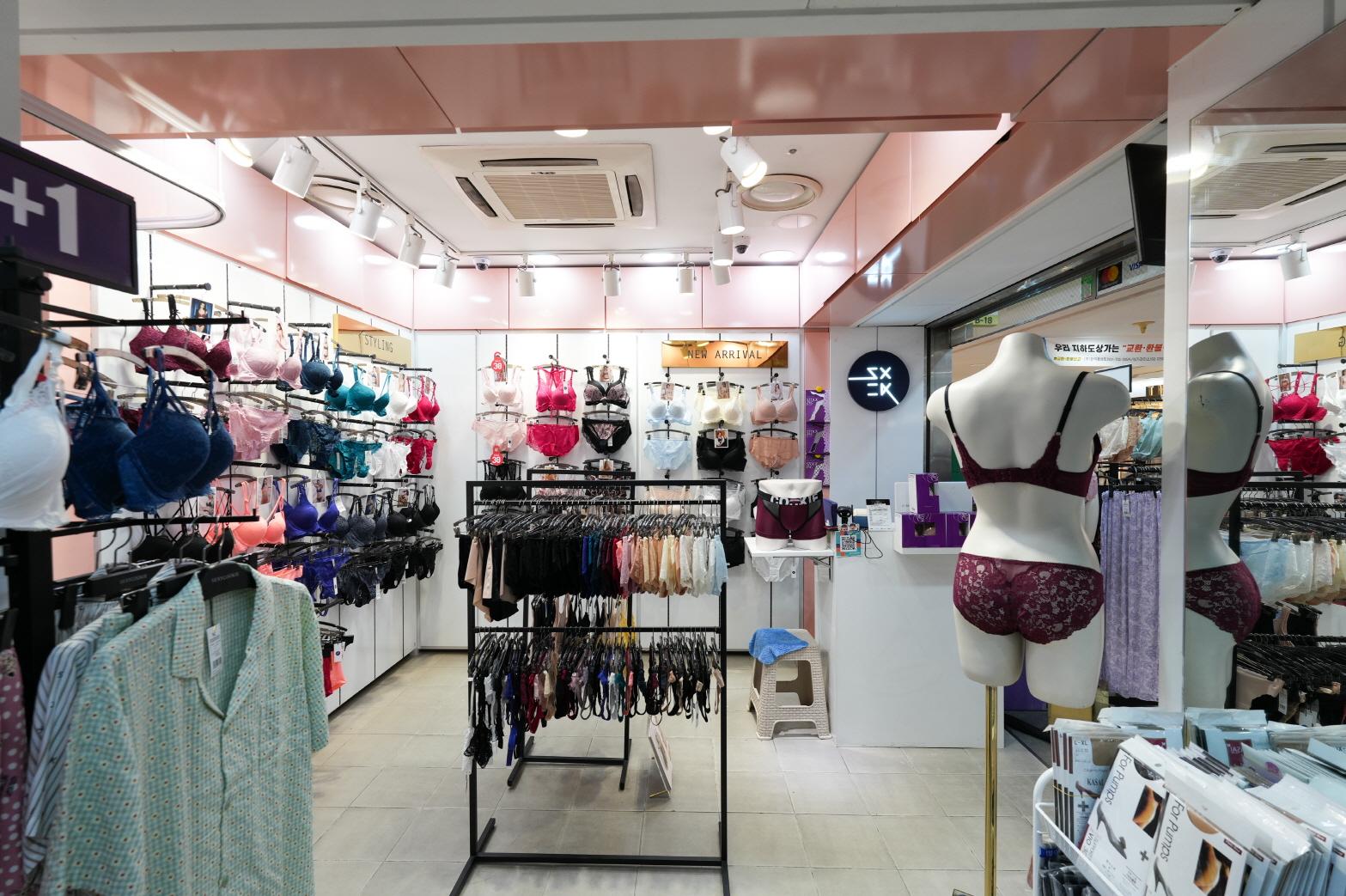 섹시쿠키 강남지하점 내부2