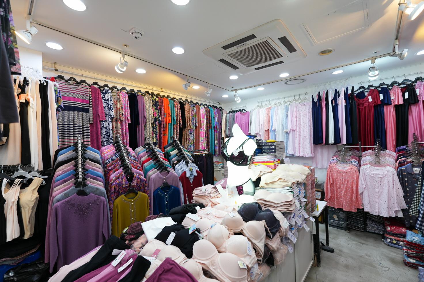 루시아(LUCLA) 내부1