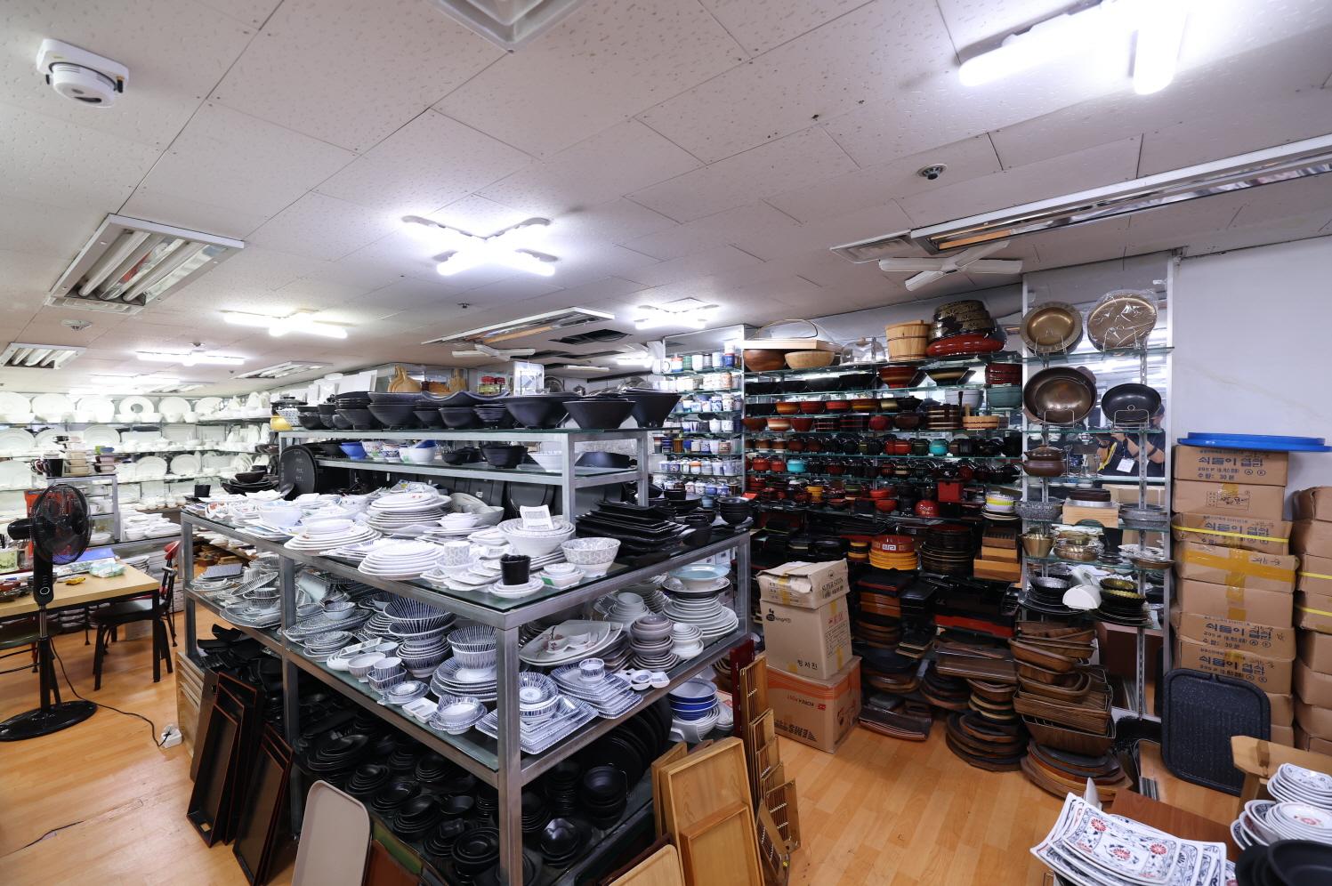 명성종합 주방 전시장 내부2