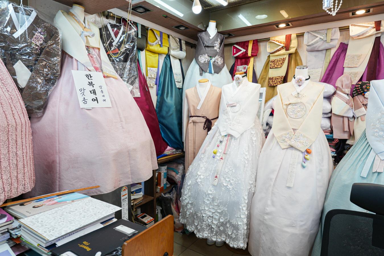 고운한복 내부1