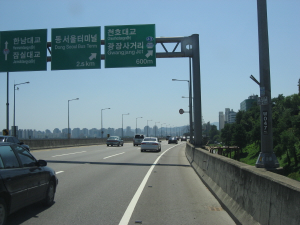 강변북로(난지방향) 아차산대교시점 지난 1,370M 사진