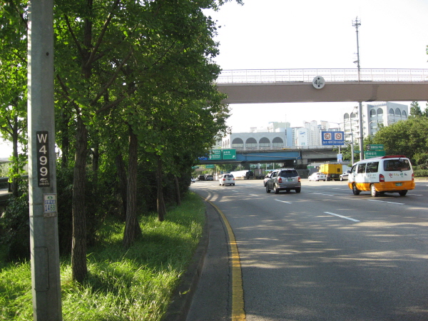 강변북로(난지방향) 한강철교 지난 800M 사진