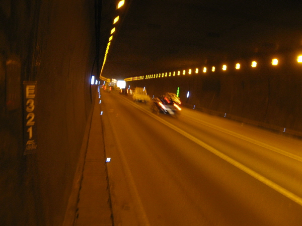 내부순환로(성동방향) 홍지문 터널 시점 지난 1510M 사진