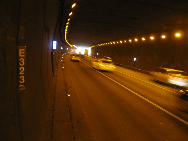 내부순환로(성동방향) 홍지문 터널 시점 지난 1610M 사진