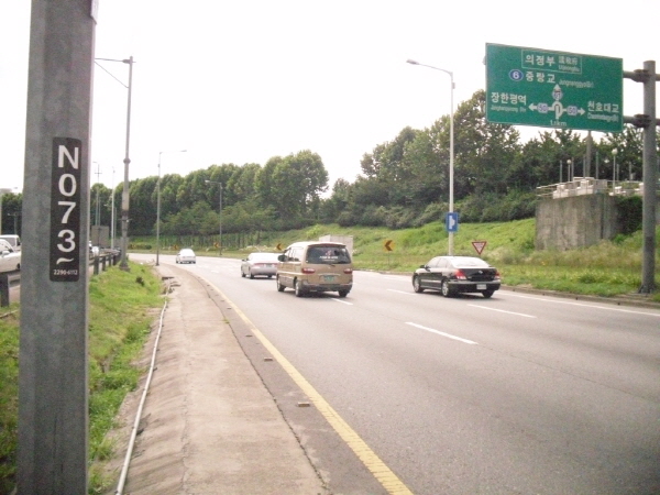 동부간선도로(상계방향) 장안철교 지난 740M 사진