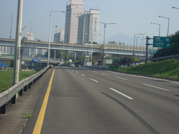 동부간선도로(상계방향) 이화교 지난 1,350M 사진