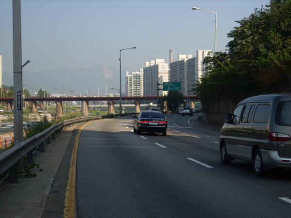 동부간선도로(상계방향) 한천교 지난 615M 사진