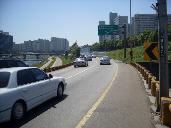 동부간선도로(성수방향) 당현4교끝 지난 340M 사진