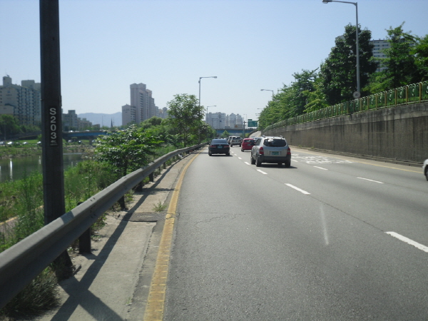 동부간선도로(성수방향) 한천교 지난 95M 사진