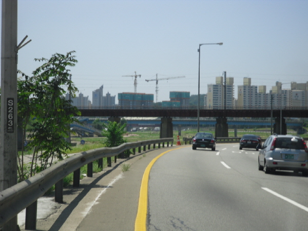 동부간선도로(성수방향) 이화교 지난 60M 사진