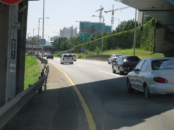 동부간선도로(성수방향)이화교 지난 580M 사진