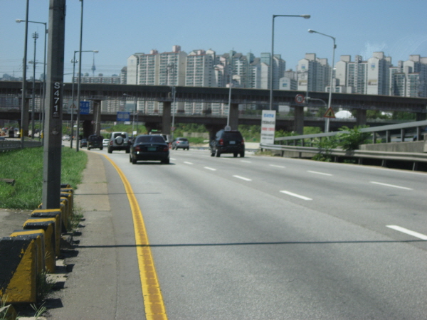 동부간선도로(성수방향)장안철교 지난 440M 사진