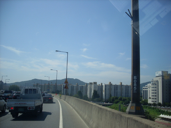 동부간선도로(장지방향) 올림픽장지합류점 지난 1,510M 사진