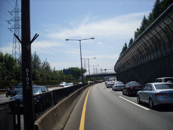 동부간선도로(장지방향) 수서지하차도종점 지난 495M 사진