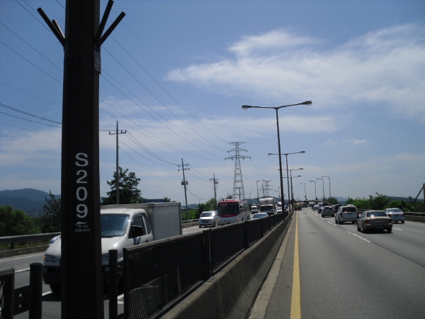 동부간선도로(장지방향) 광평교 지난 410M 사진