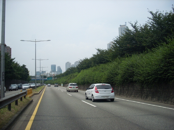 서부간선도로(시흥방향) 목동지하차도 지난 540M 사진