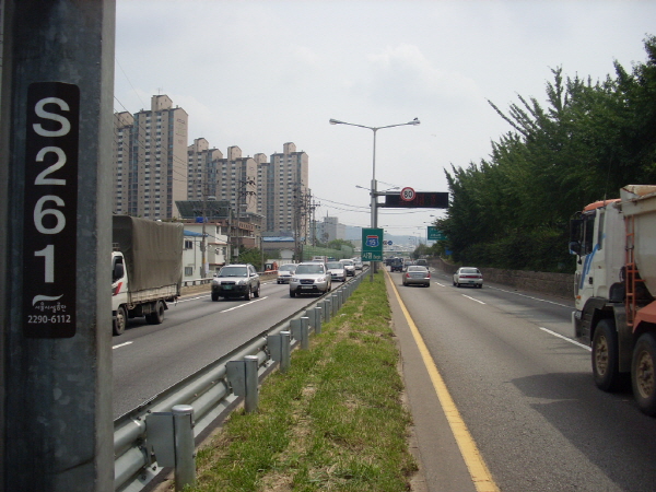서부간선도로(시흥방향) 금천교 지난 150M 사진