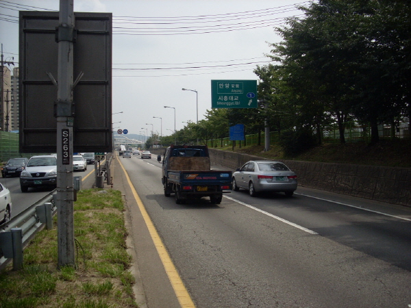 서부간선도로(시흥방향) 금천교 지난 225M 사진