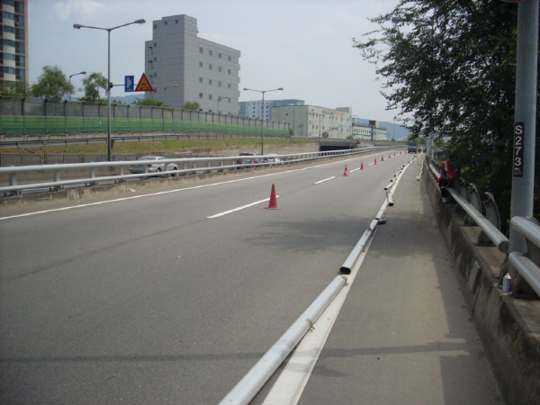 서부간선도로(시흥방향) 안양천교 시점 사진